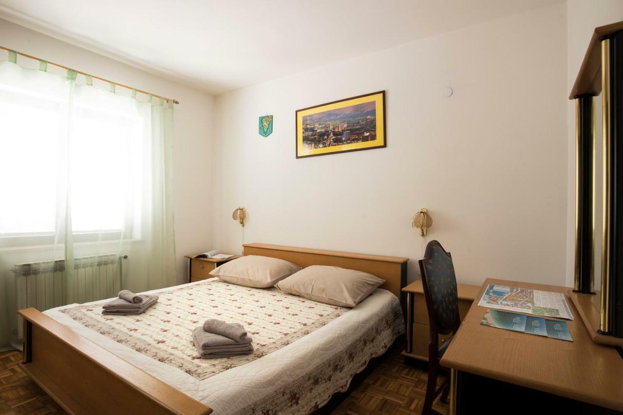 Vrata Jadrana 1 Apartment Rijeka Exterior foto